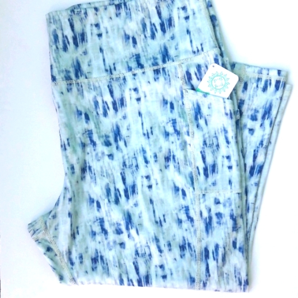 NWT "Brisas" Pocket Capri Leggings Size 3X